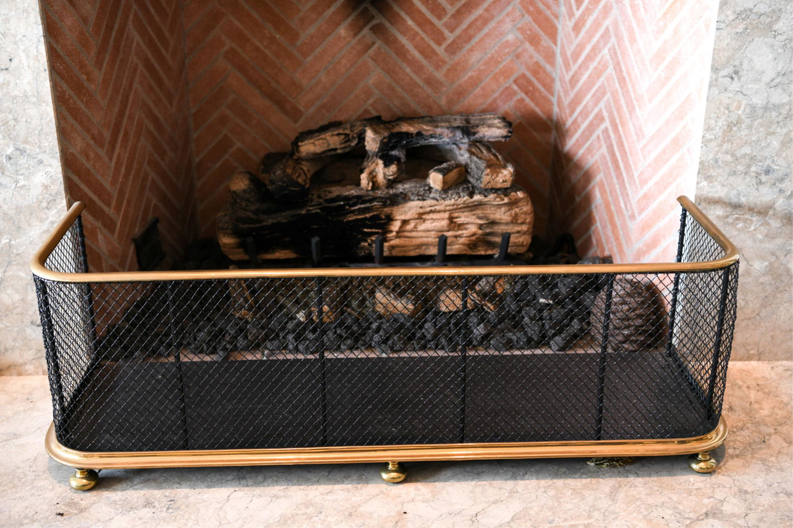 BRASS & IRON WIRE FIRE FENDER (1 of 7)