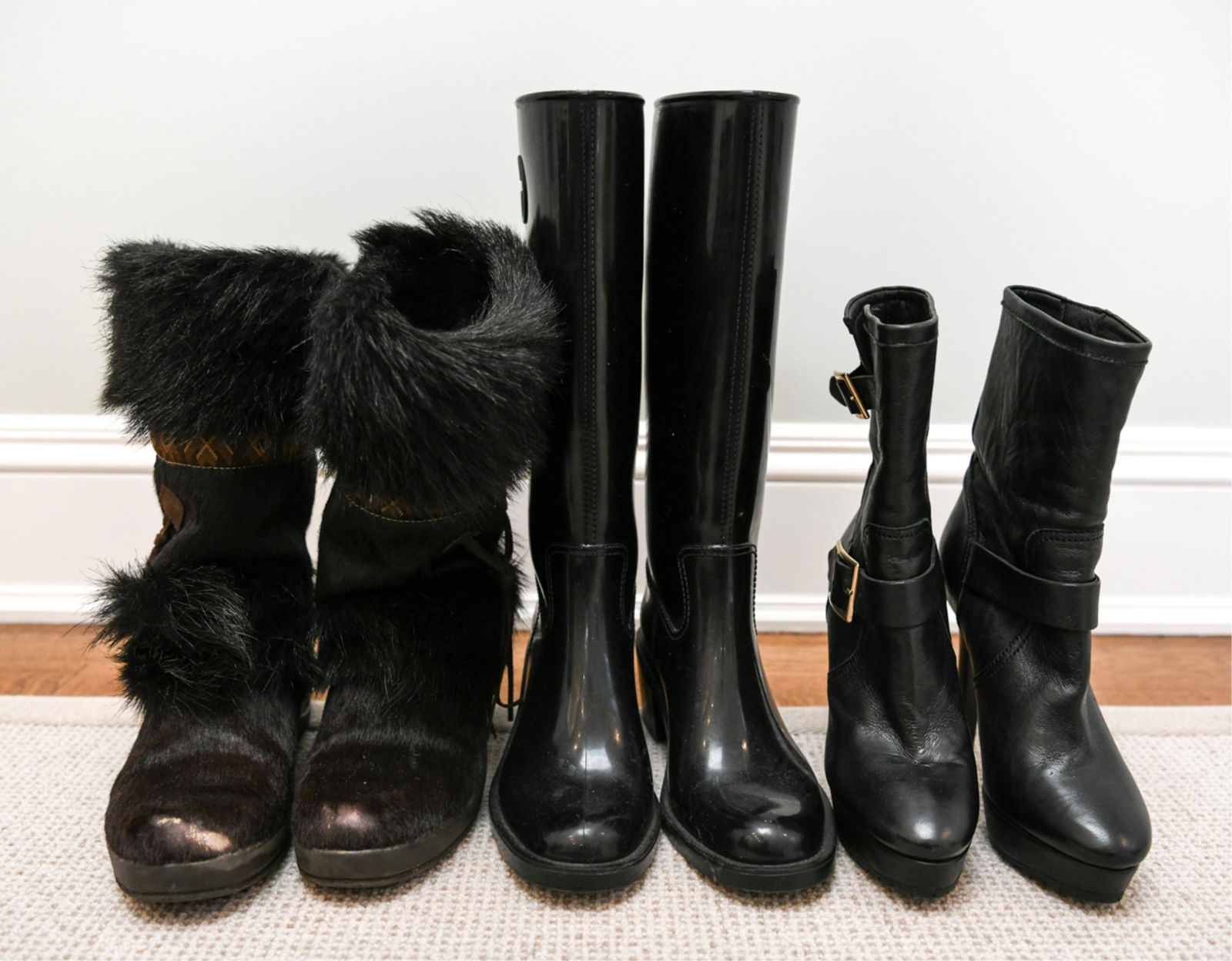 (3) PAIRS OF DESIGNER BOOTS (1 of 11)