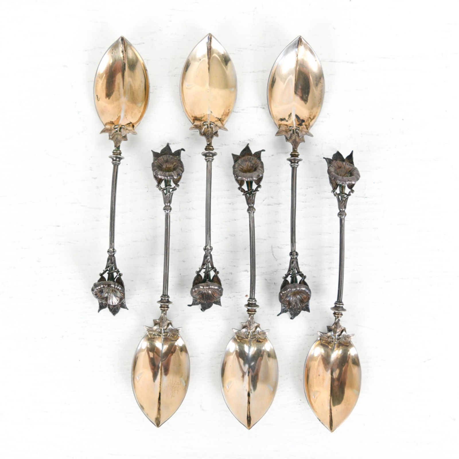 (6) ANTIQUE ORNATE FLOWER FORM STERLING SPOONS (1 of 8)