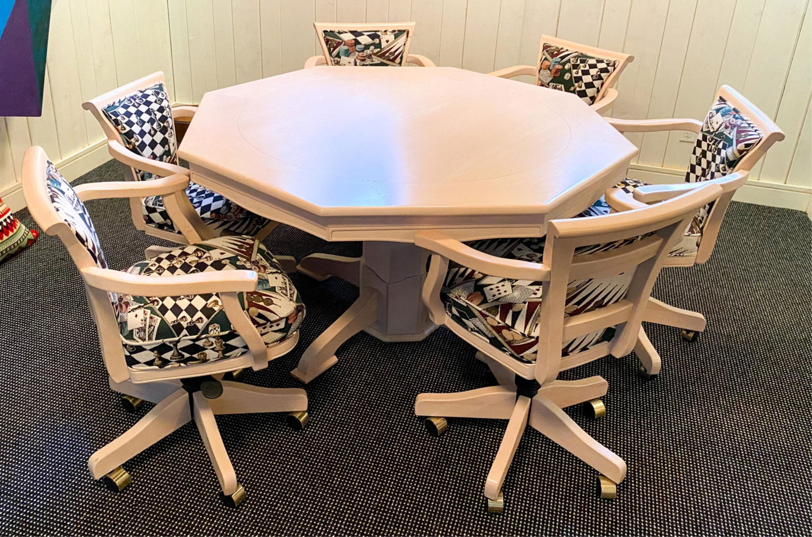 CONTEMPORARY GAMING TABLE AND CHAIRS (1 of 6)