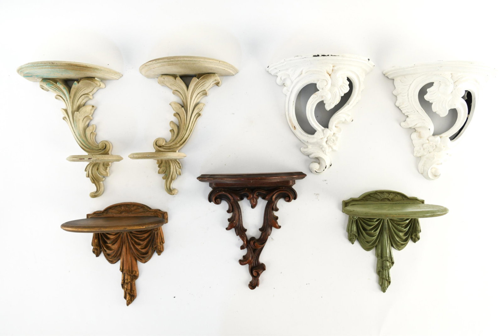 GROUPING OF BRACKET WALL SHELVES (1 of 16)