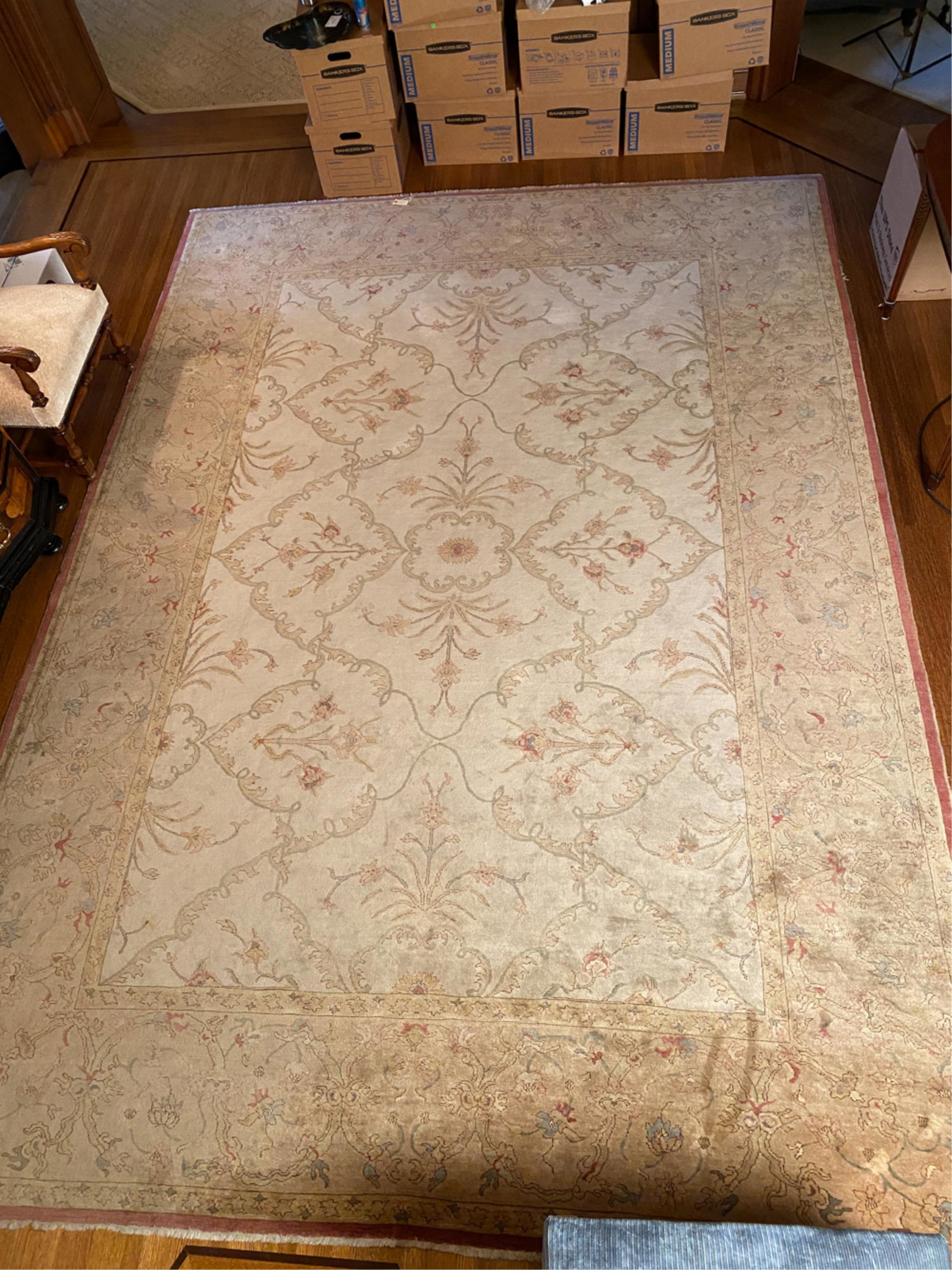 HAND-WOVEN VINTAGE ORIENTAL RUG (1 of 7)