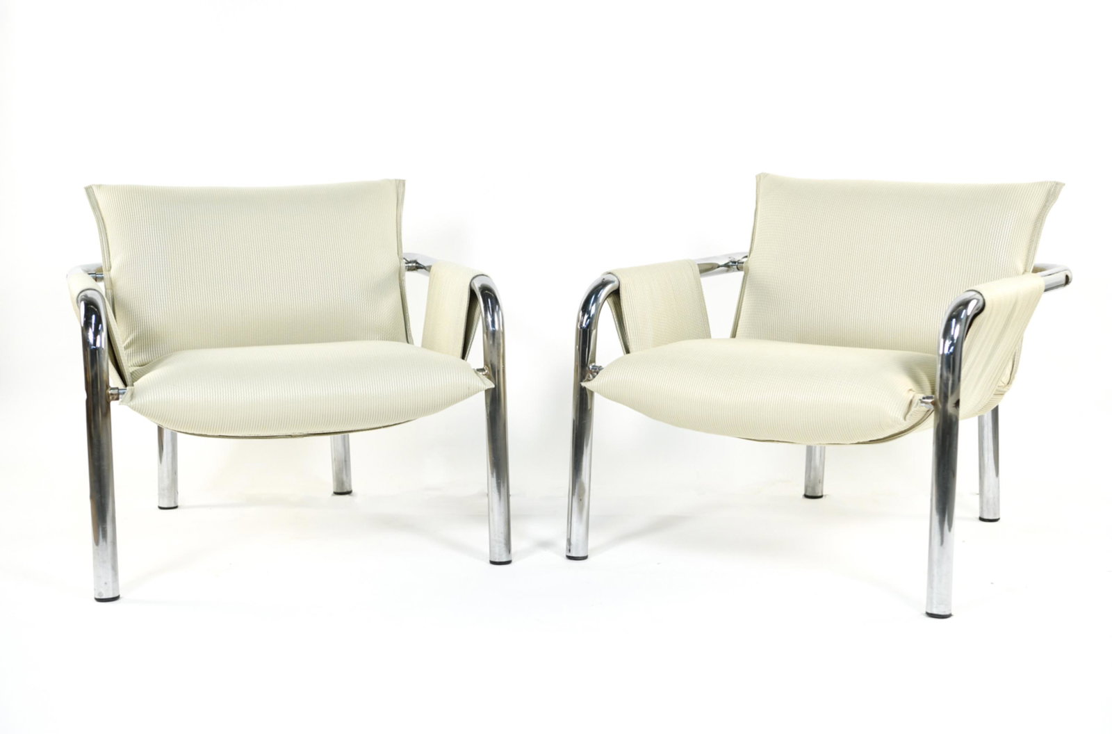 ATTR. GAE AULENTI TUBULAR FRAME LOUNGE CHAIRS (1 of 15)