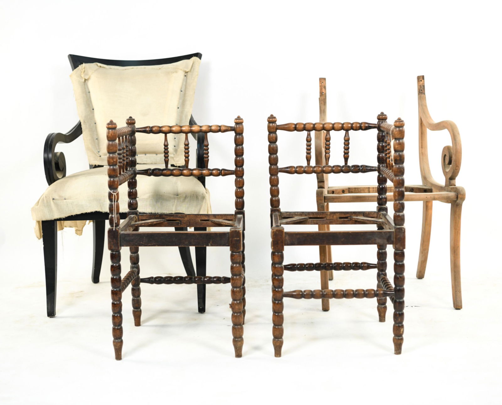 (4) TRADITIONAL WOODEN CHAIRS FOR RESTORATION (1 of 12)