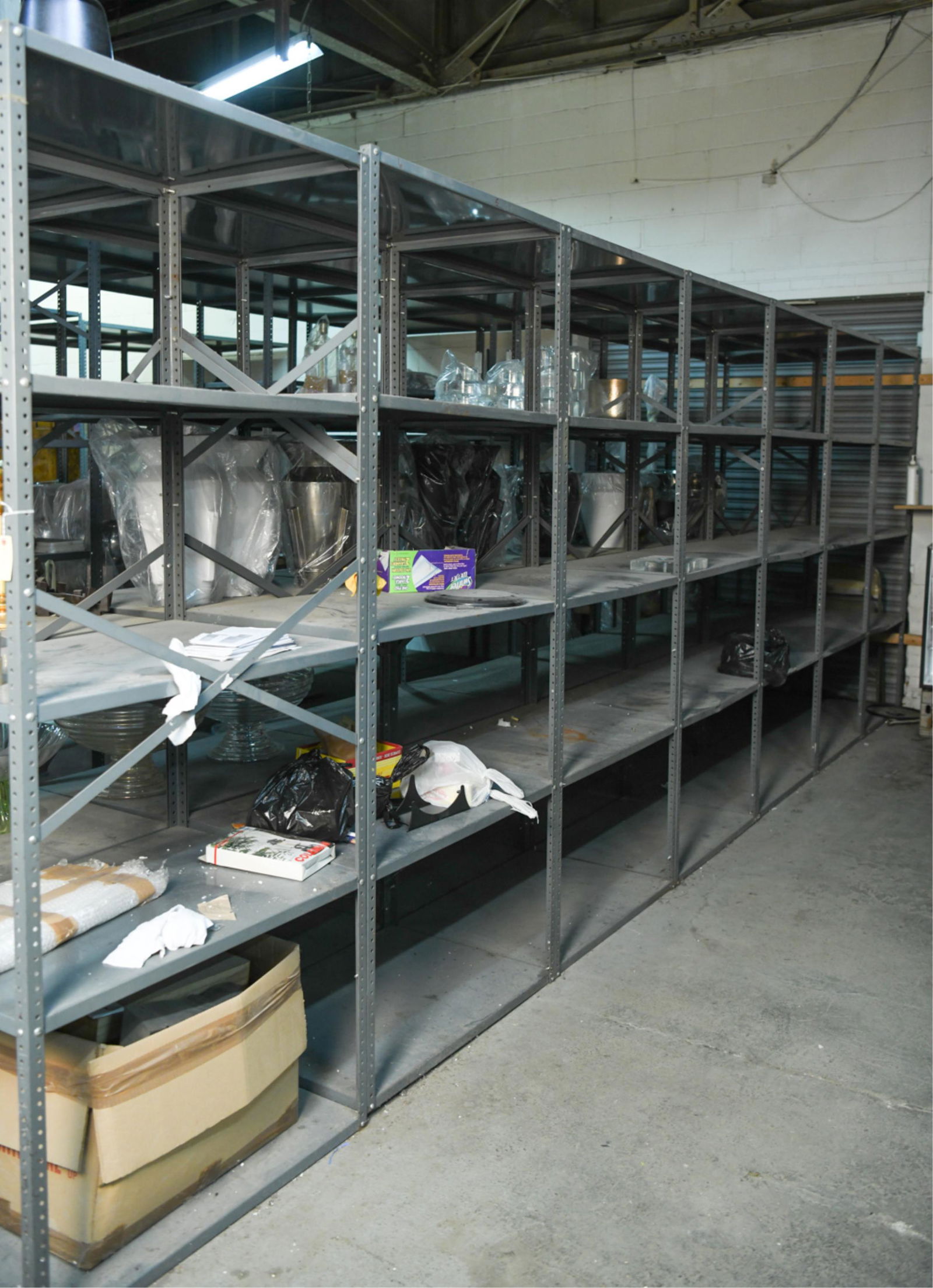 INDUSTRIAL METAL SHELVING (1 of 2)