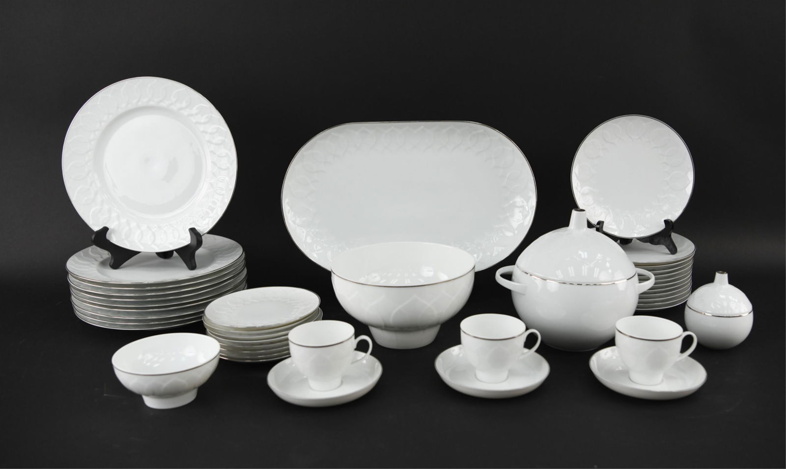 BJORN WIINBLAD ROSENTHAL SILVER BANDED PORCELAIN (1 of 15)