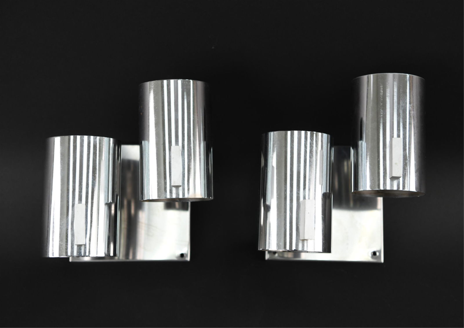 PAIR OF GAETANO SCIOLARI CHROME SCONCES (1 of 10)