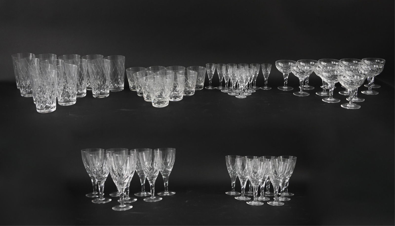 LARGE GROUPING OF CUT CRYSTAL GLASSES (1 of 16)