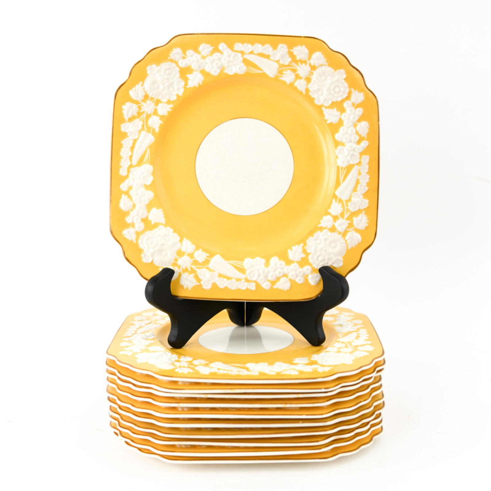 ENGLISH PORCELAIN PLATE GROUPING GEORGE JONES (1 of 8)