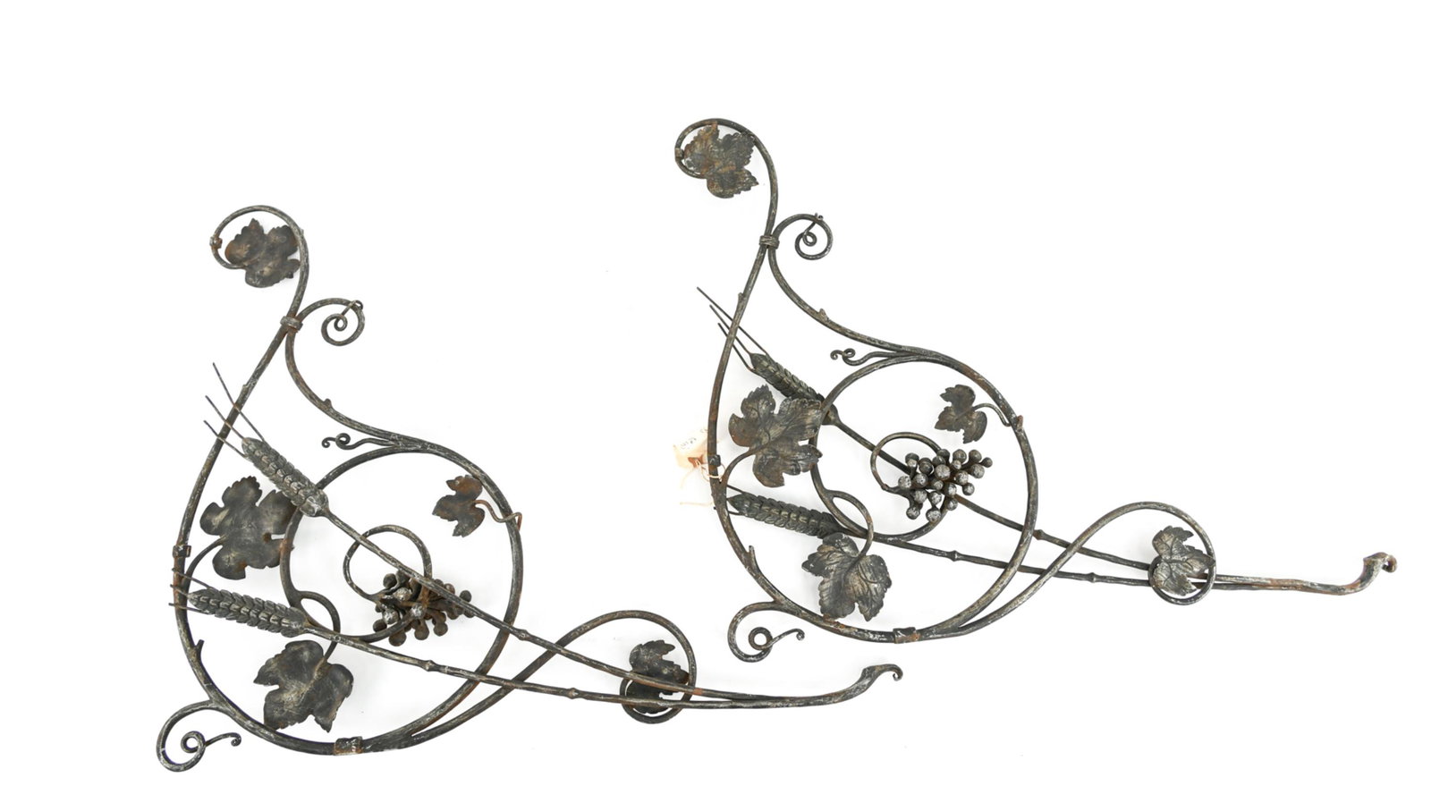 PAIR OF WROUGHT IRON BRACKETS (1 of 20)