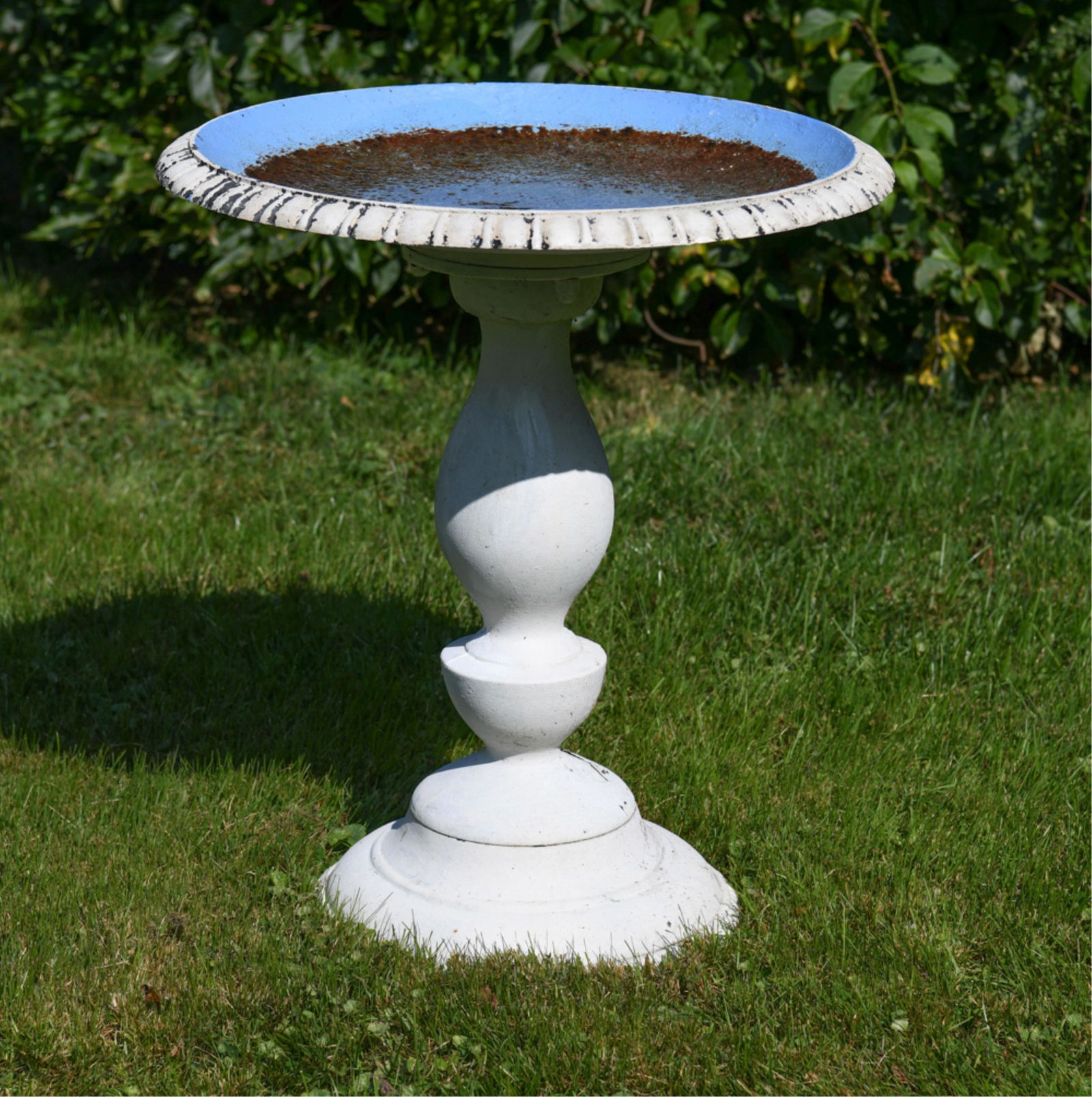 CAST IRON BIRDBATH (1 of 5)