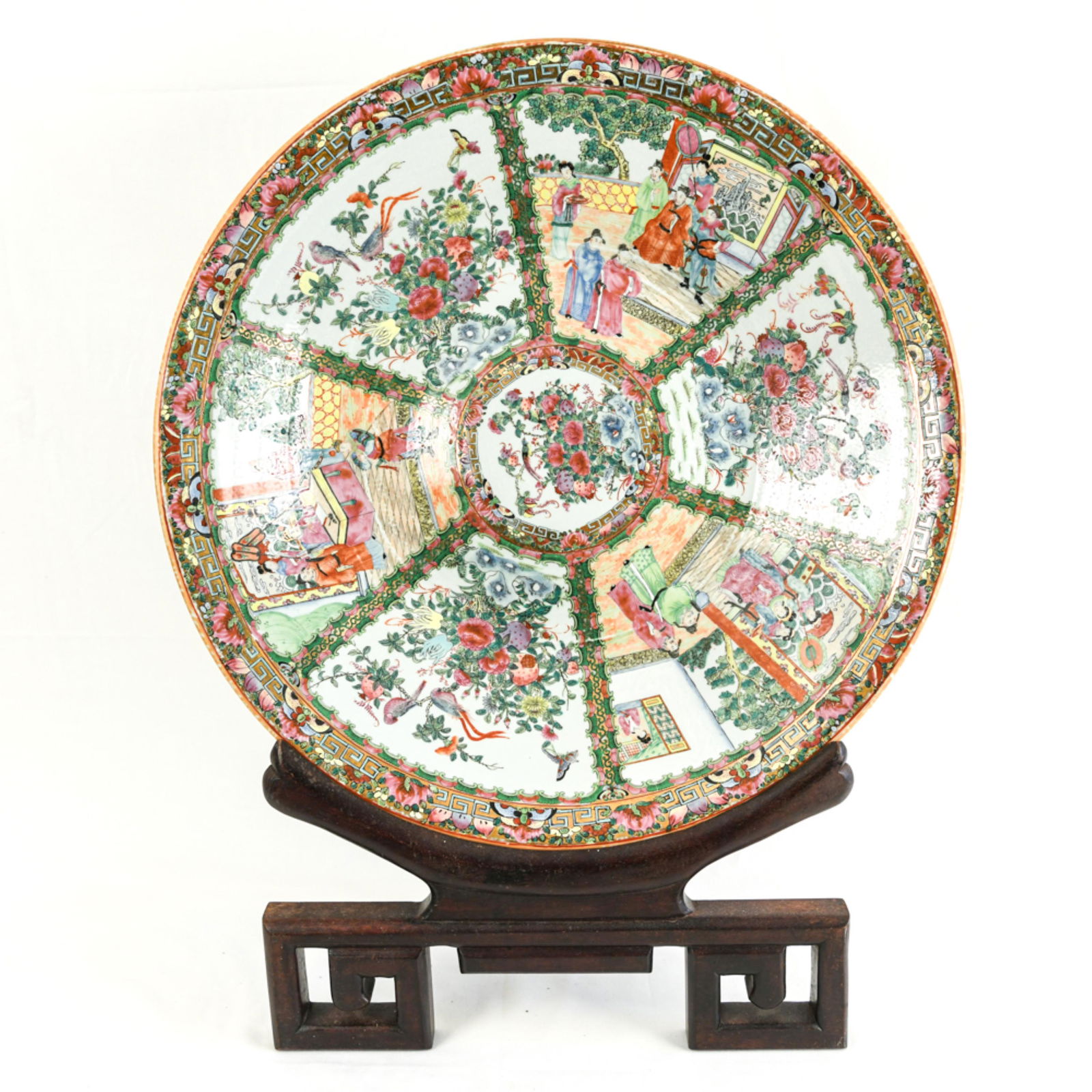 LARGE CHINESE ROSE MEDALLION PORCELAIN CHARGER (1 of 12)