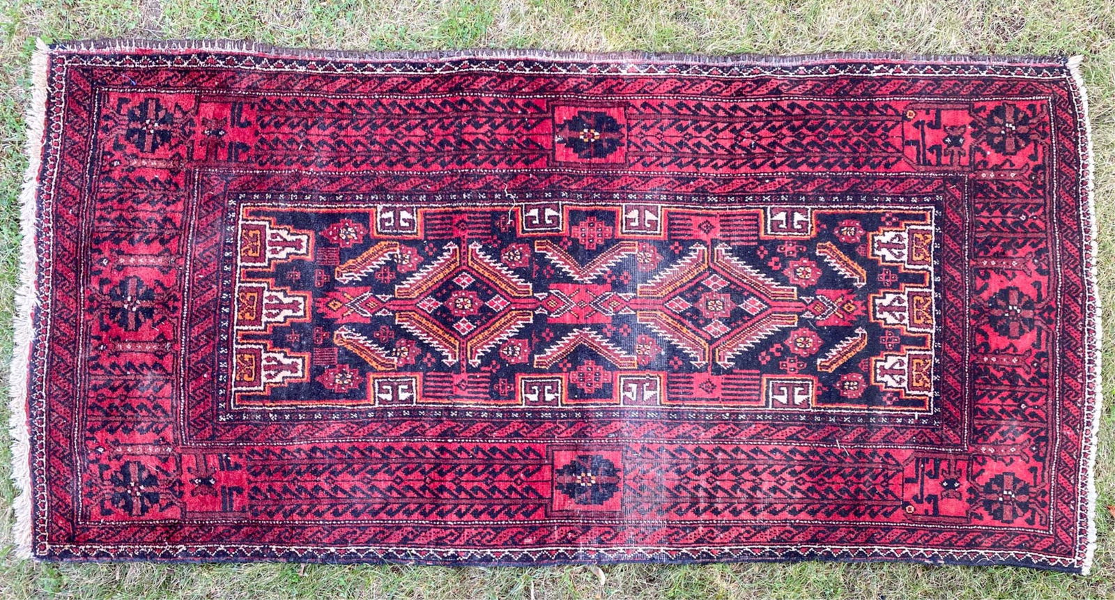 ANTIQUE PERSIAN BALUCH RUG (1 of 6)