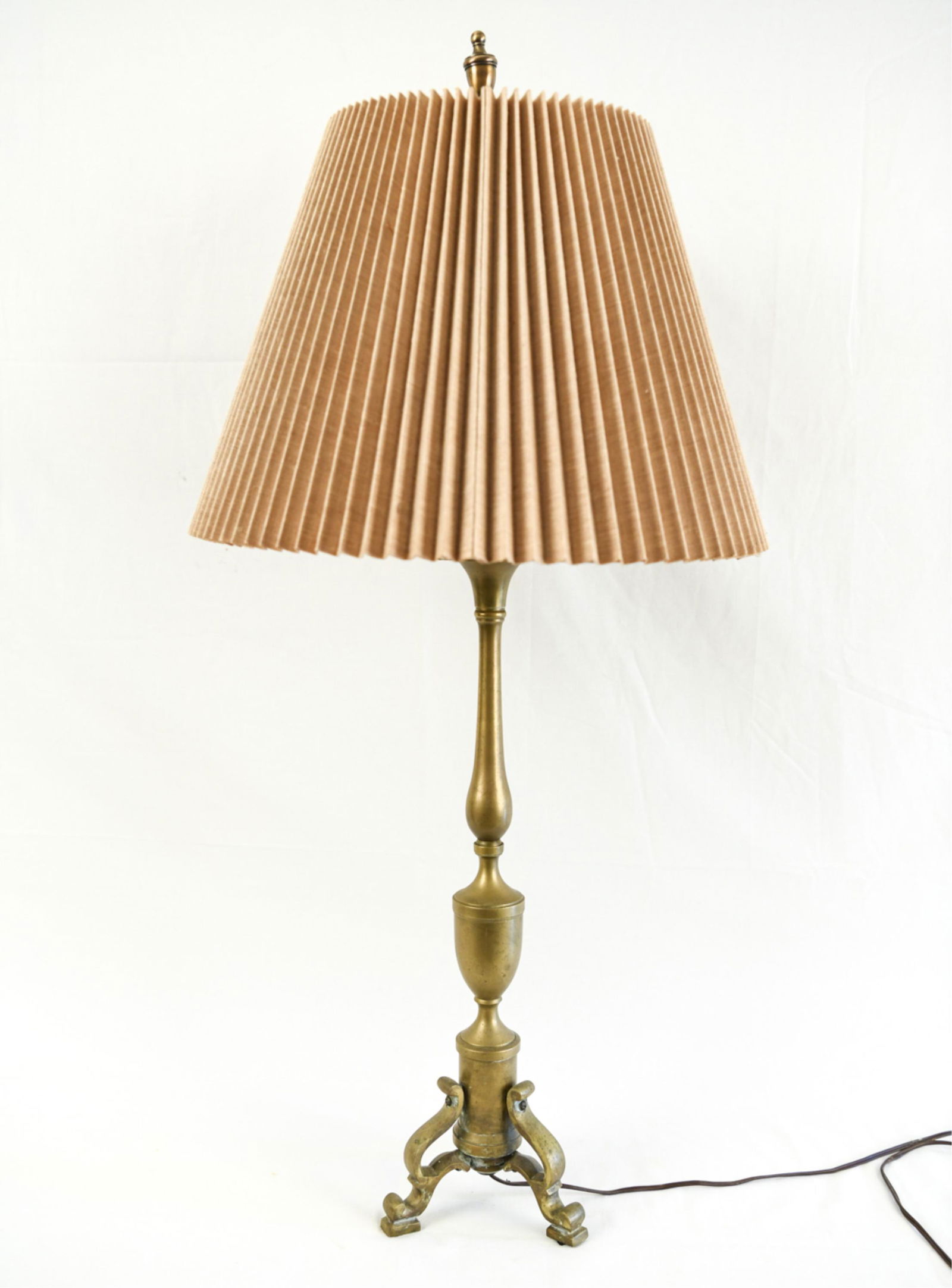 BRASS CANDLESTICK LAMP (1 of 8)