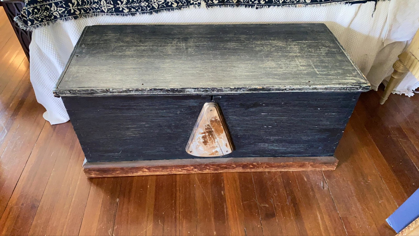 PAINTED TRUNK: Dimensions: H 19" x W 43" x D 18.75" Condition: Some slight joint separation. Scuffs and scratches, nicks and dings. Some paint wear.