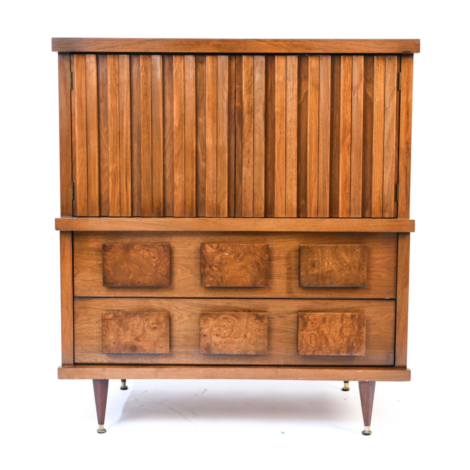 Mid Century Dresser By United Furniture Corp