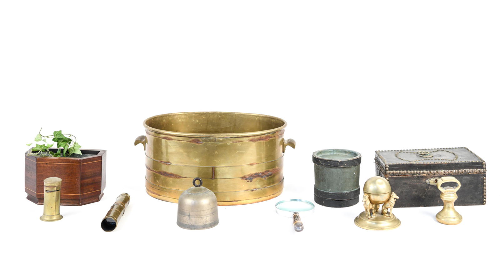 DECORATIVE GROUPING (1 of 20)