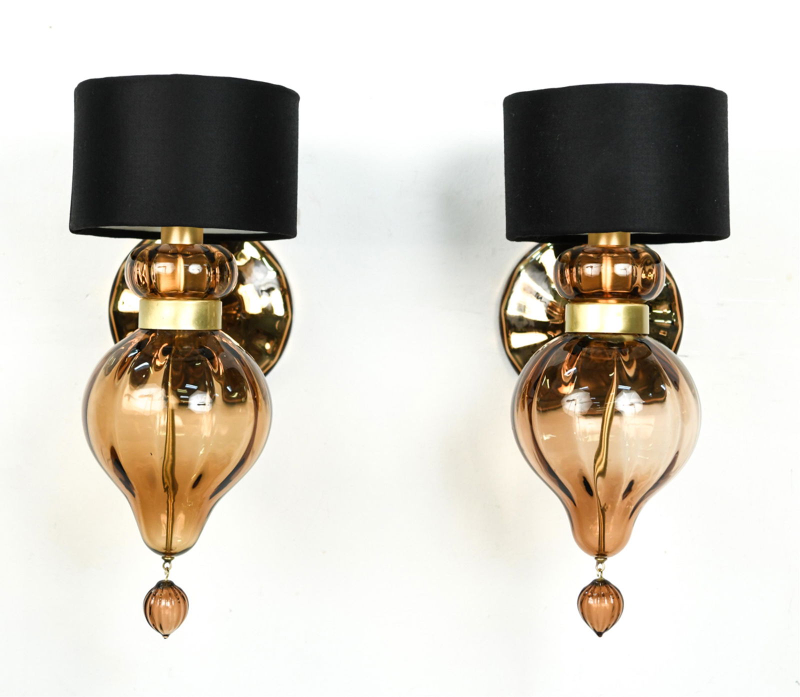PAIR OF DONGHIA REGINA ITALIAN GLASS SCONCES (1 of 13)