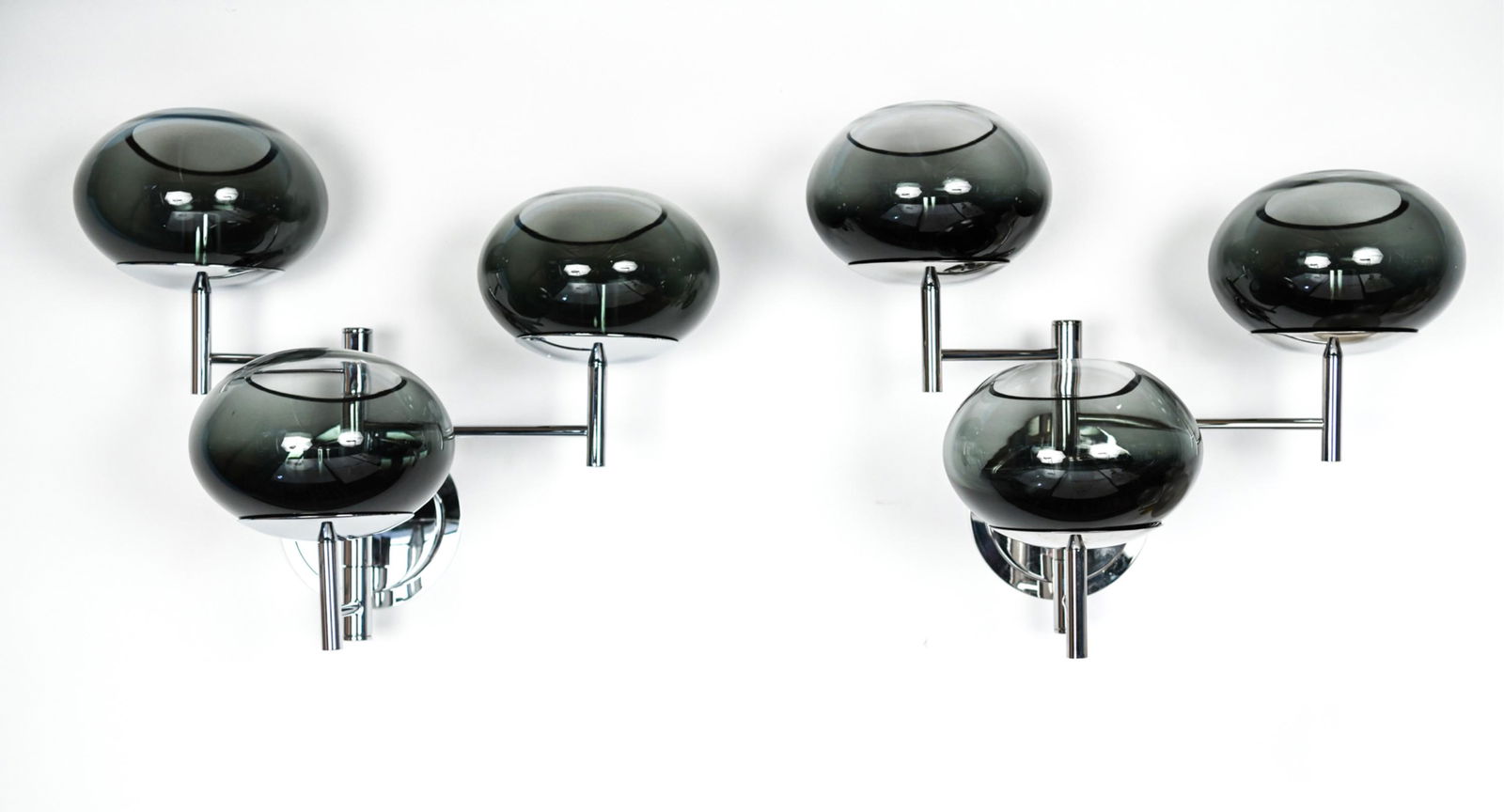 PAIR DONGHIA RENALDO 3-ARM ITALIAN GLASS SCONCES (1 of 9)