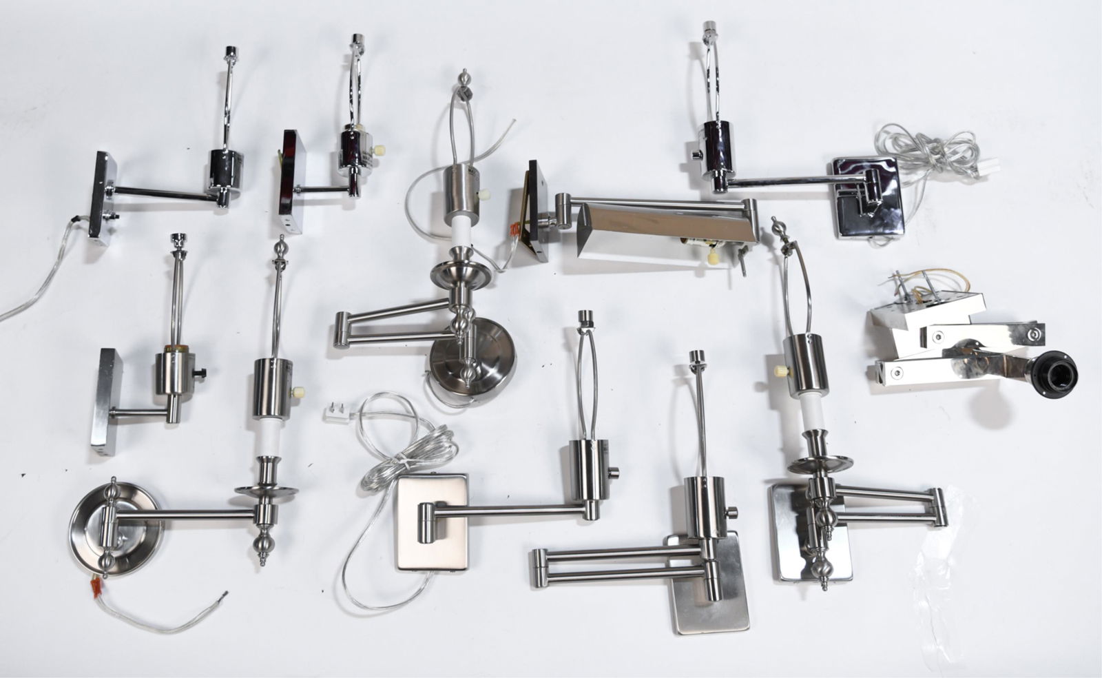 (10) GROUPING HANSEN WALL SCONCES (1 of 7)