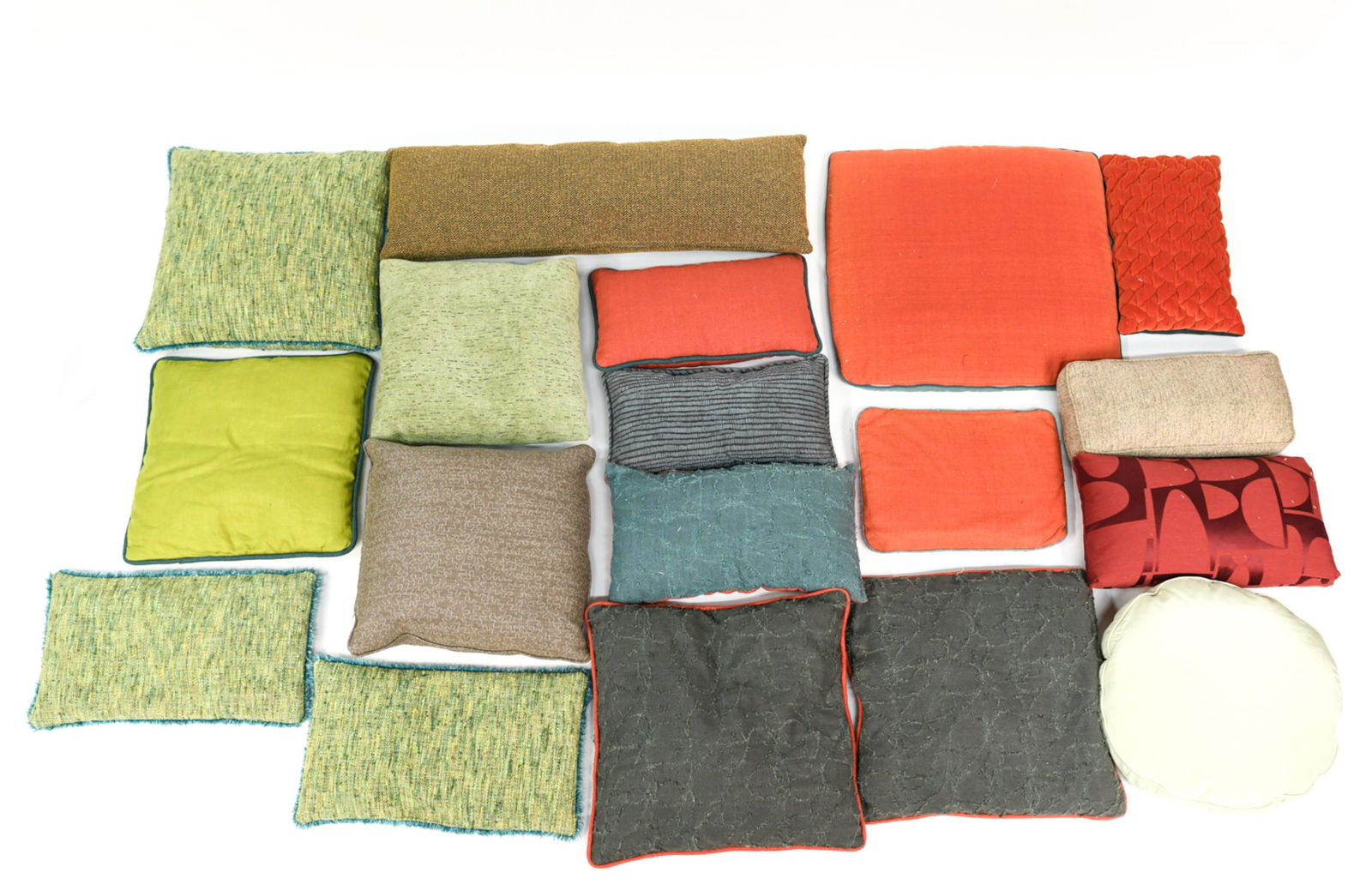 GROUPING OF DONGHIA PILLOWS (1 of 8)