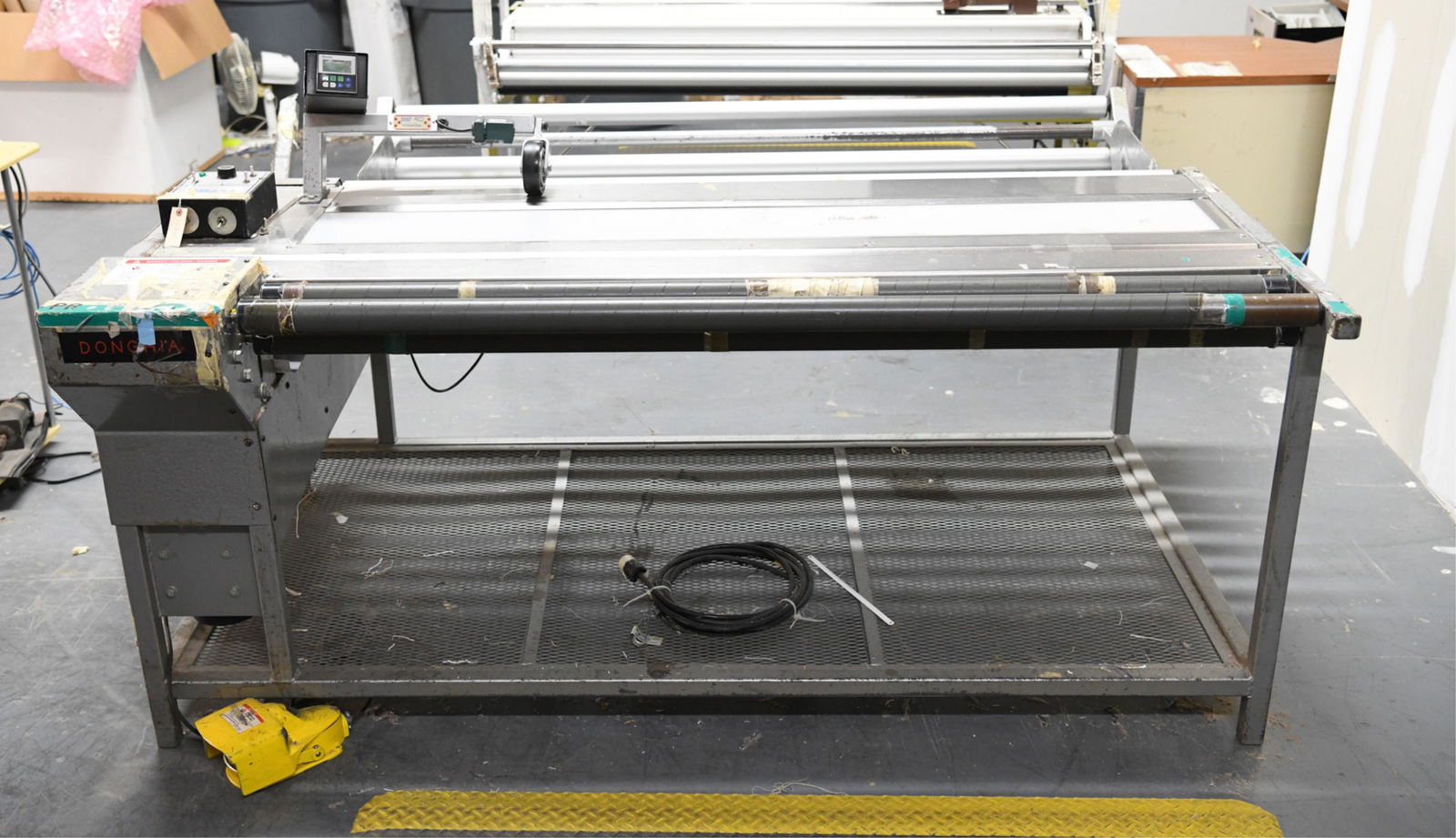 TEXTILE ROLLING MACHINE (1 of 7)