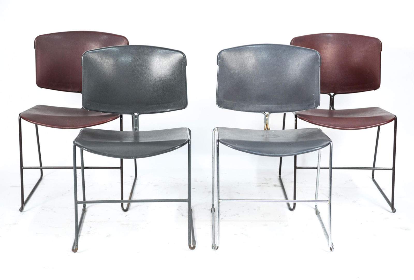 (4) STEELCASE STACKABLE CHAIR GROUPING (1 of 6)