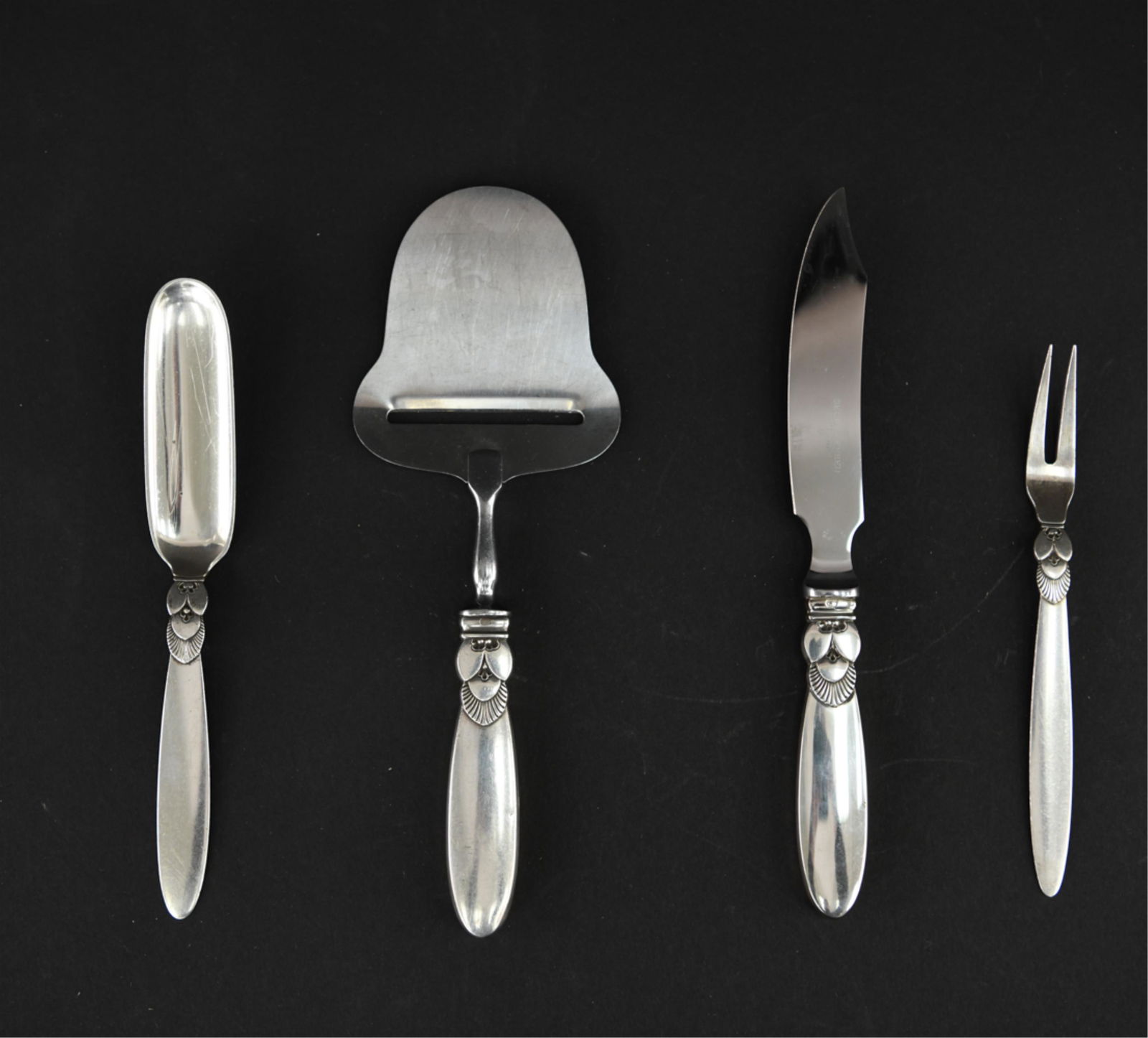 GEORG JENSEN STERLING SILVER SERVICE FLATWARE (1 of 6)