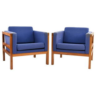 PAIR OF CHRISTIAN HVIDT MAHOGANY LOUNGE CHAIRS: A beautiful pair of Danish midcentury lounge chairs by Christian Hvidt. With mahogany frames. Dimensions: H 25.5" x W 30.25" x D 29.5" x SH 17.5" Condition: Wear consistent with age and use. Some