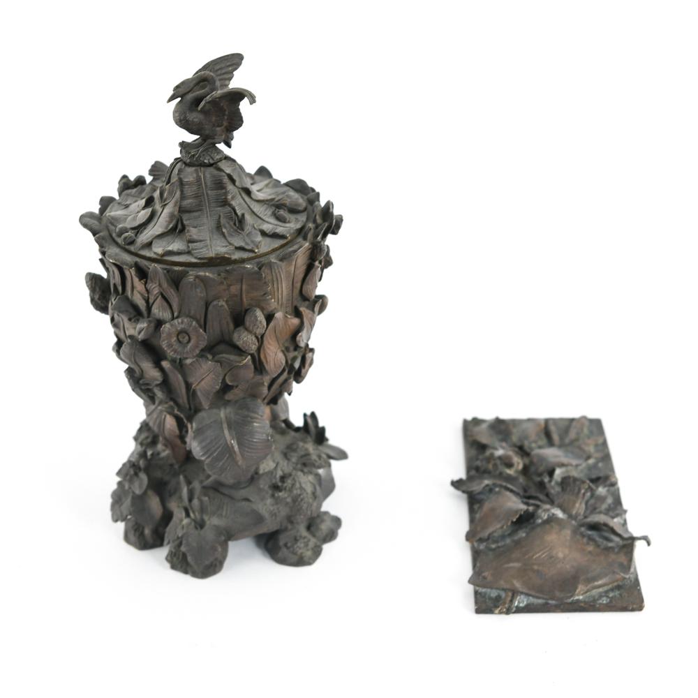 ANTIQUE ORNATE BRONZE FLOWER & INSECT VASE ETC. (1 of 16)