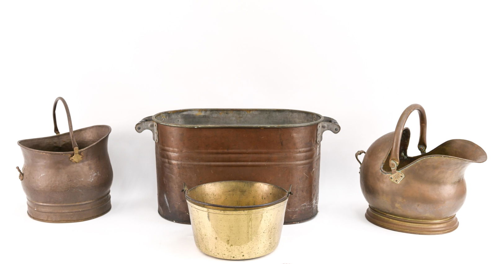 GROUPING OF ANTIQUE COPPER & BRASS (1 of 11)