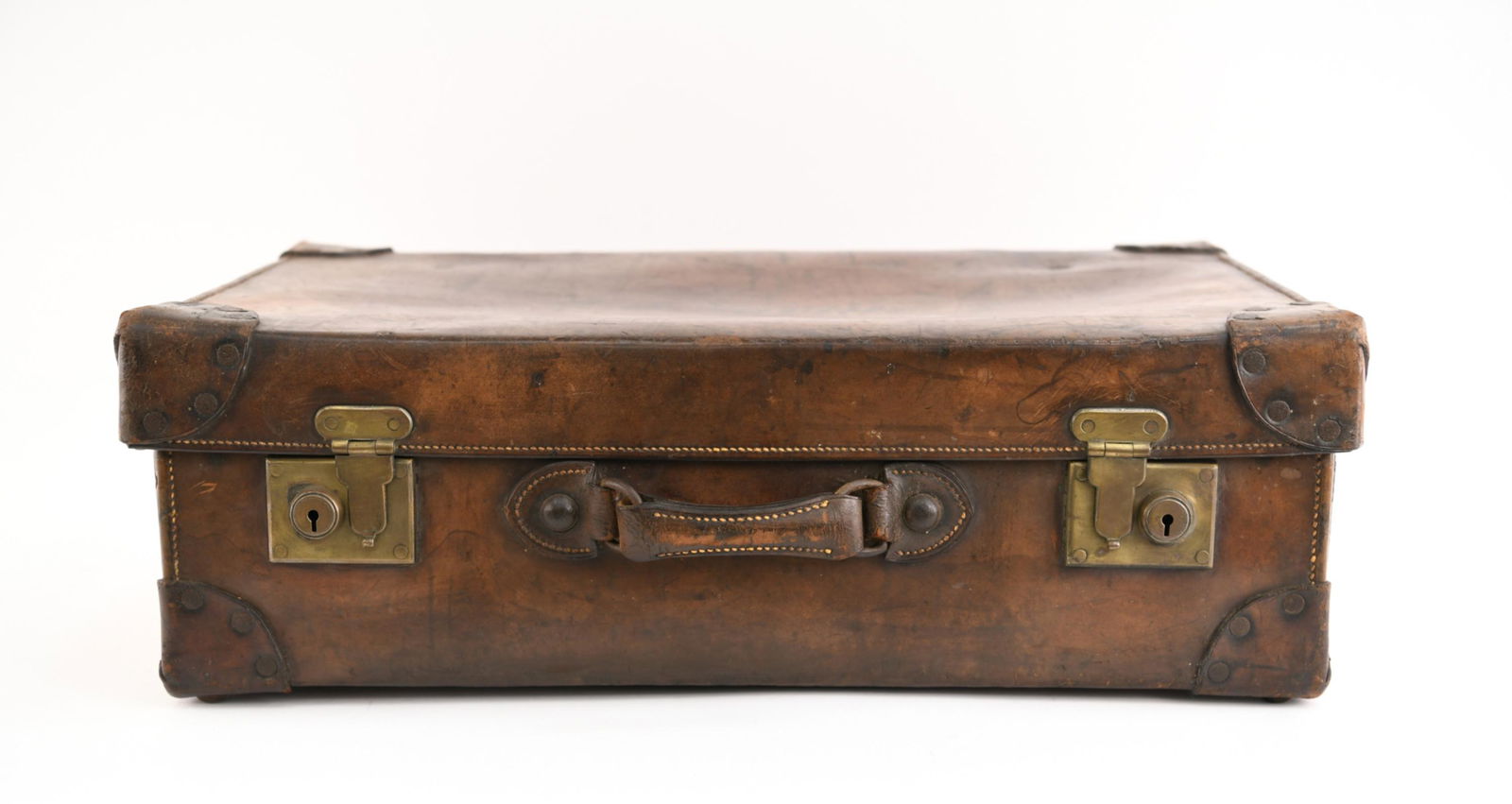 ANTIQUE LEATHER SUITCASE WITH BRASS HARDWARE (1 of 19)