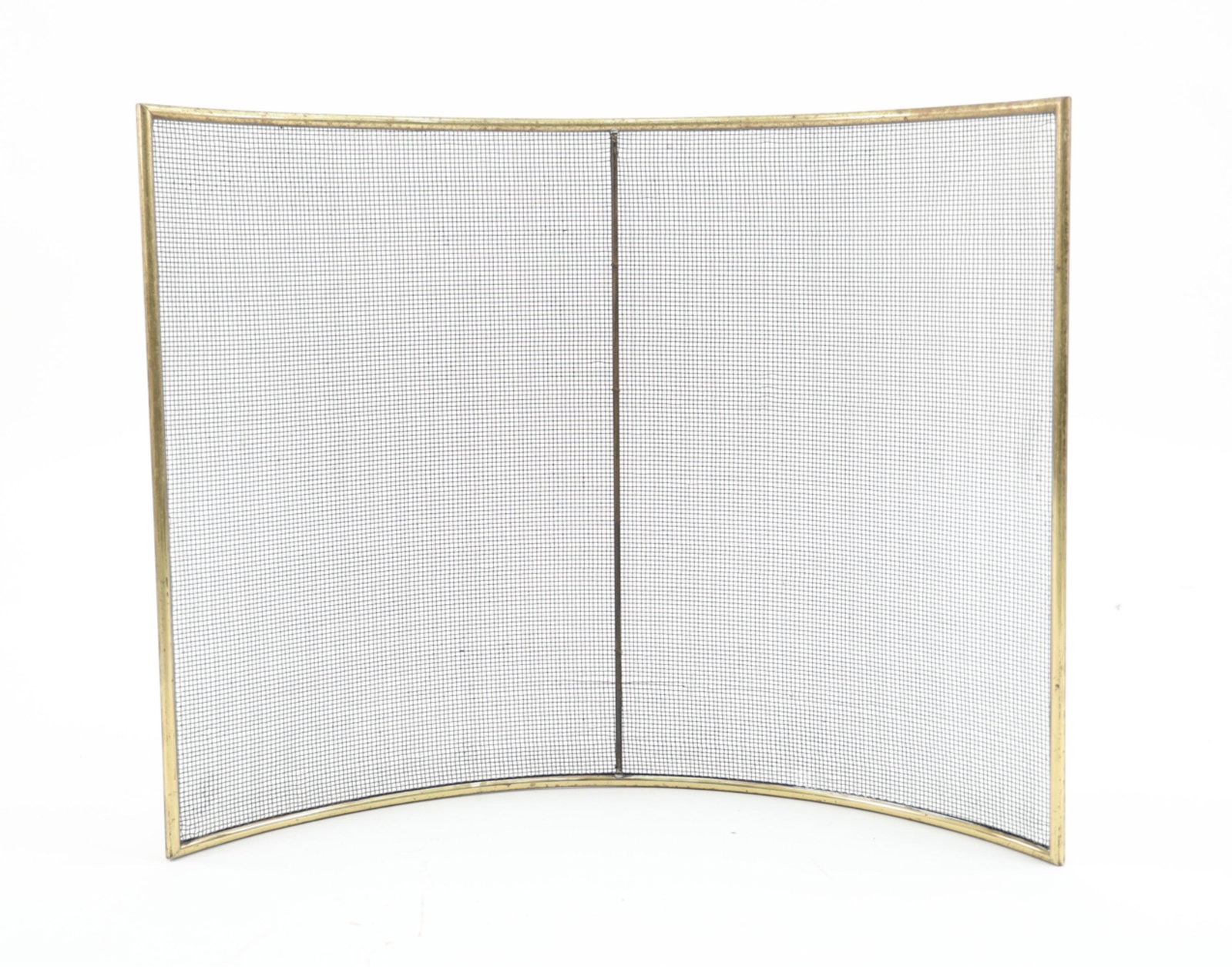 FIRE SCREEN: Dimensions: H 25.25" x W 31.5" x D 8" Condition: Showing some finish wear consistent with age and use.