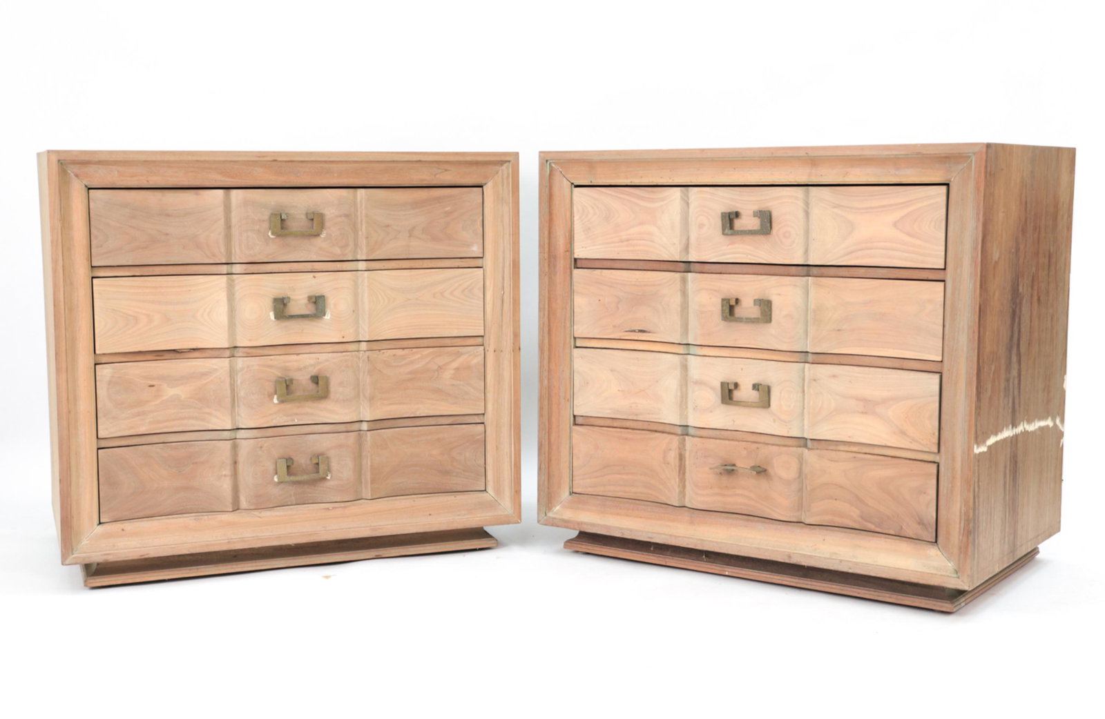 PAIR OF BETHLEHEM HOLLYWOOD REGENCY VINTAGE CHESTS (1 of 20)