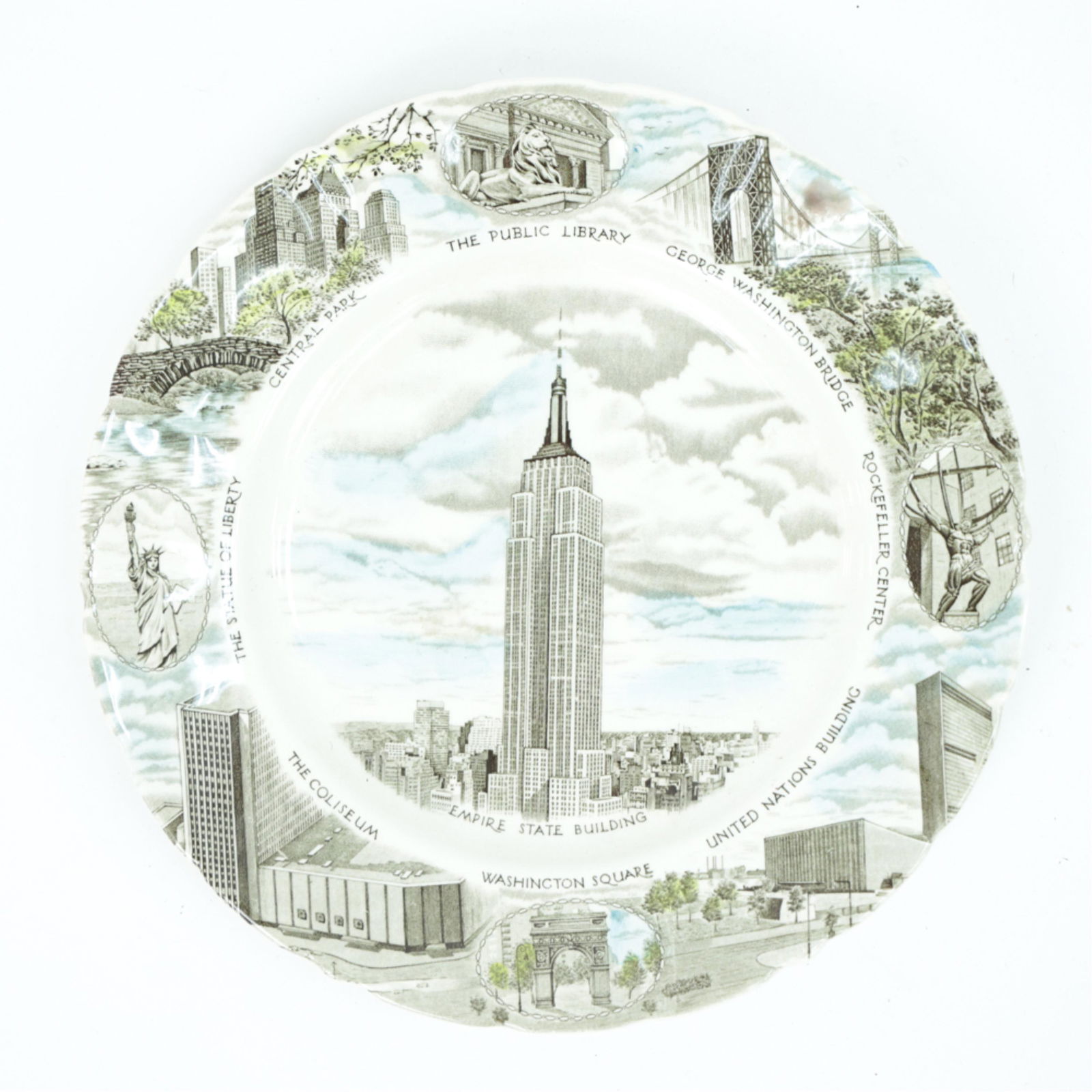 EMPIRE STATE BUILDING SOUVENIR PLATE (1 of 8)
