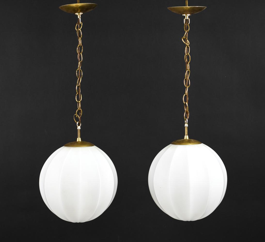 PAIR OF MID-CENTURY FLUTED GLASS PENDANT LAMPS (1 of 12)