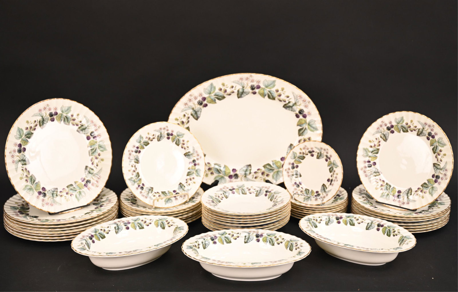 ROYAL WORCESTER LAVINIA BONE CHINA: Place setting of five for (8) plus four serving pieces. Dimensions: (Dinner plate) Dia. 10.5" Condition: Some rubbing to gold.