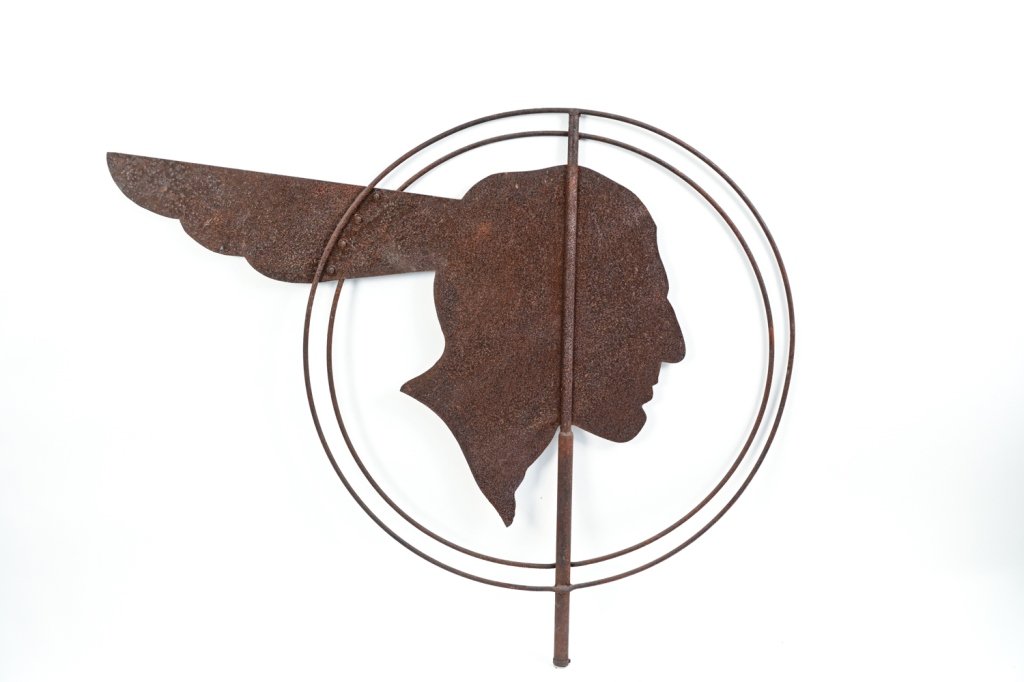 1930S PONTIAC DEALERSHIP IRON WEATHERVANE (1 of 20)