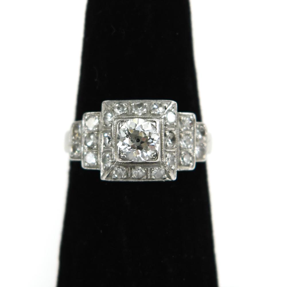 ART DECO DIAMOND & PLATINUM RING (1 of 8)