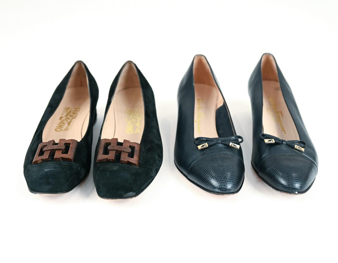 (2) PAIRS OF VINTAGE FERRAGAMO BLOCK HEEL PUMPS (1 of 13)