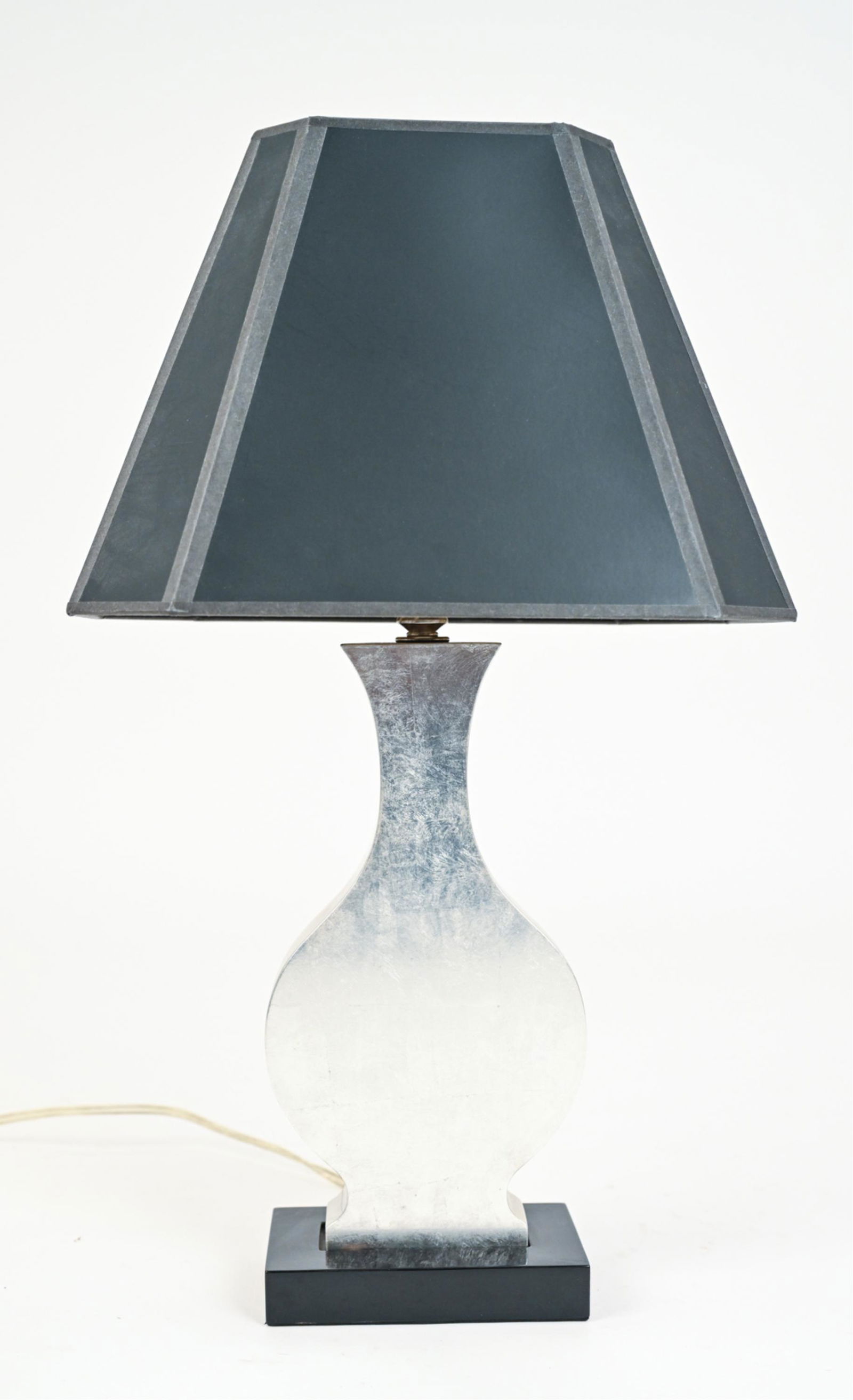 MODERN SILVER LEAF LACQUERED VASE-FORM TABLE LAMP (1 of 16)