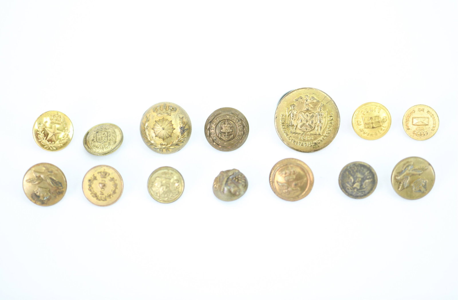 BRASS MILITARY BUTTON GROUPING (1 of 11)