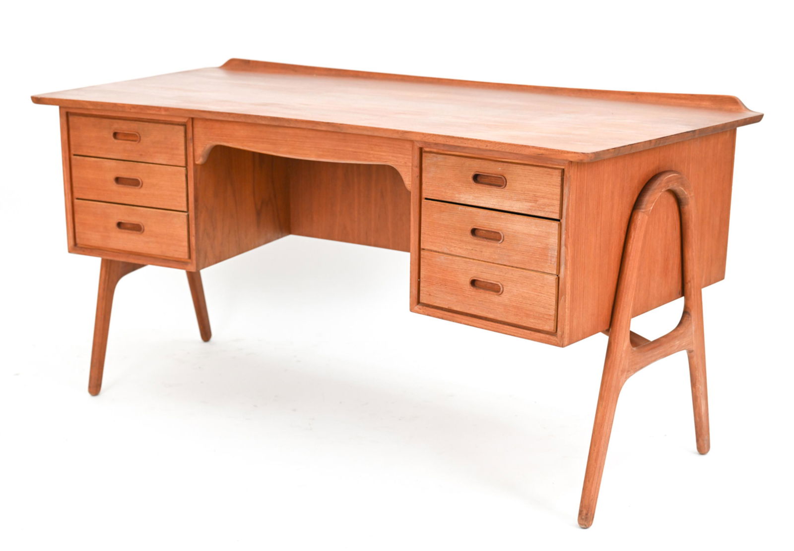 SVEND MADSEN DANISH CURVED TEAK DESK (1 of 20)