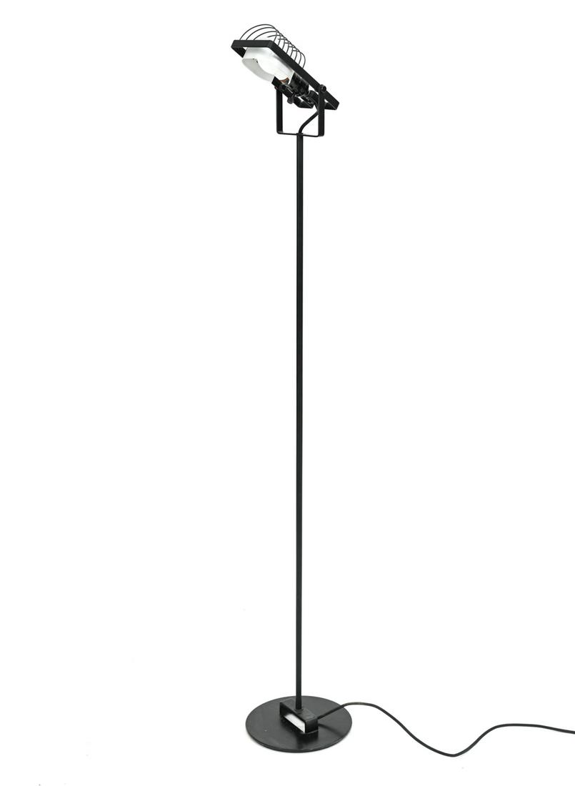 ERNESTO GISMONDI ARTEMIDE SINTESI TERRA FLOOR LAMP (1 of 11)