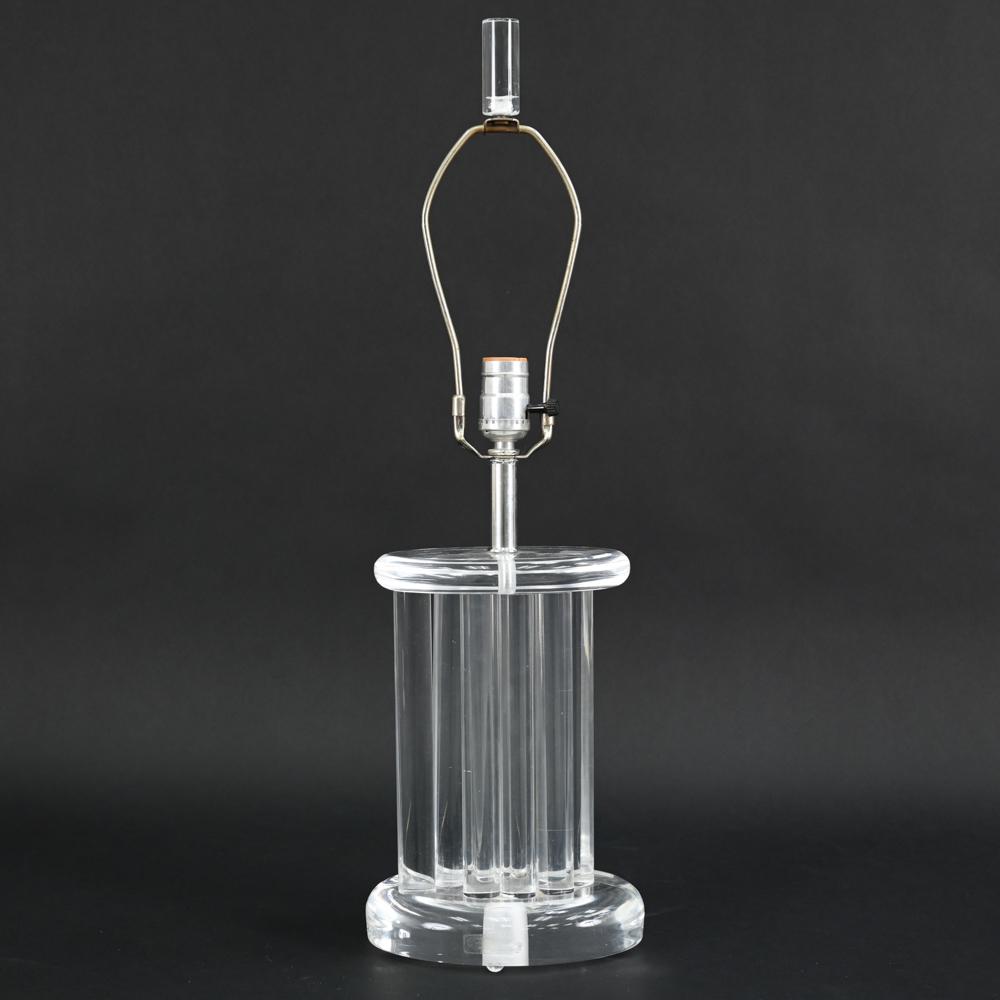 C.1985 BAUER LUCITE COLUMN FORM TABLE LAMP (1 of 13)