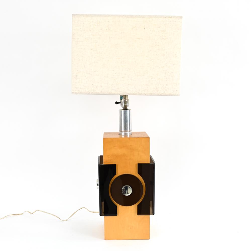 MID-CENTURY GEOMETRIC WOOD & SMOKED LUCITE LAMP (1 of 19)