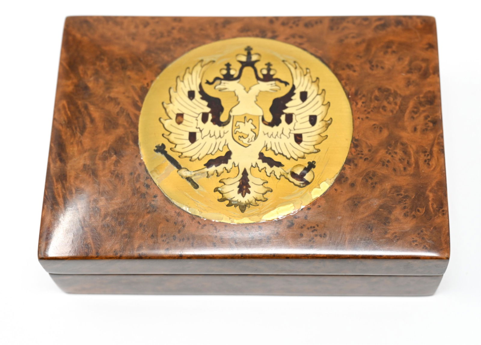 ANTIQUE RUSSIAN BURLWOOD DRESSER BOX (1 of 10)