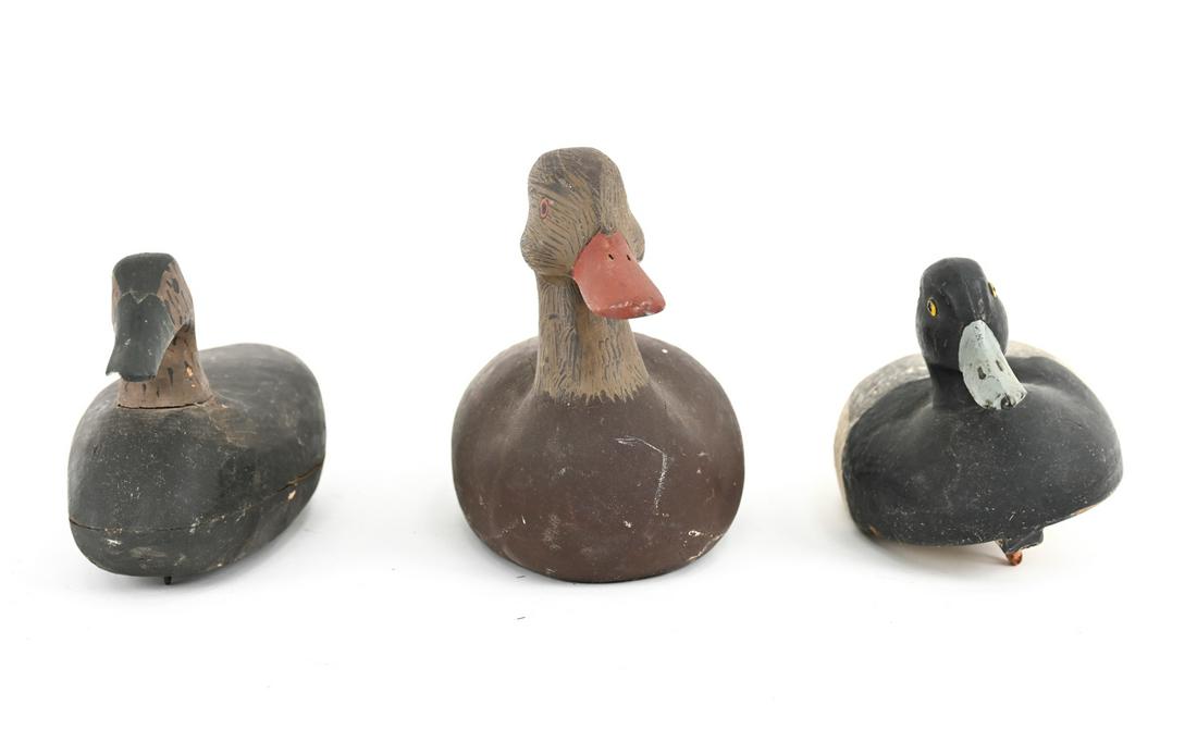 (3) WOODEN DUCK DECOY GROUPING (1 of 13)