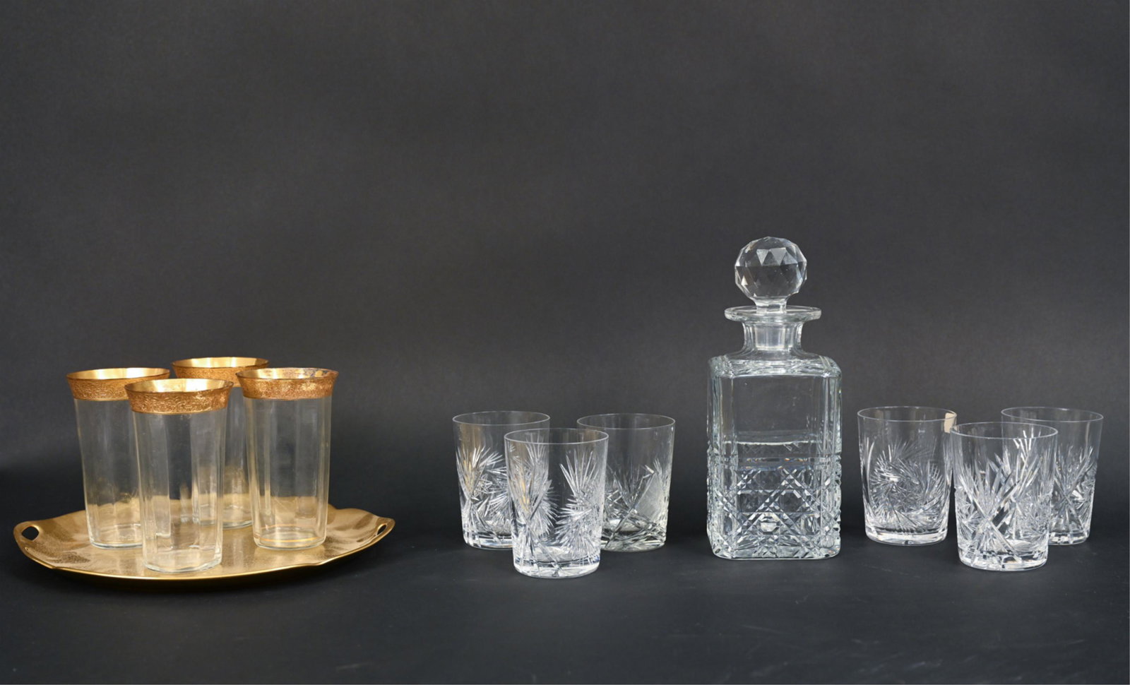 GROUPING OF VINTAGE CRYSTAL & GLASS BARWARE (1 of 19)
