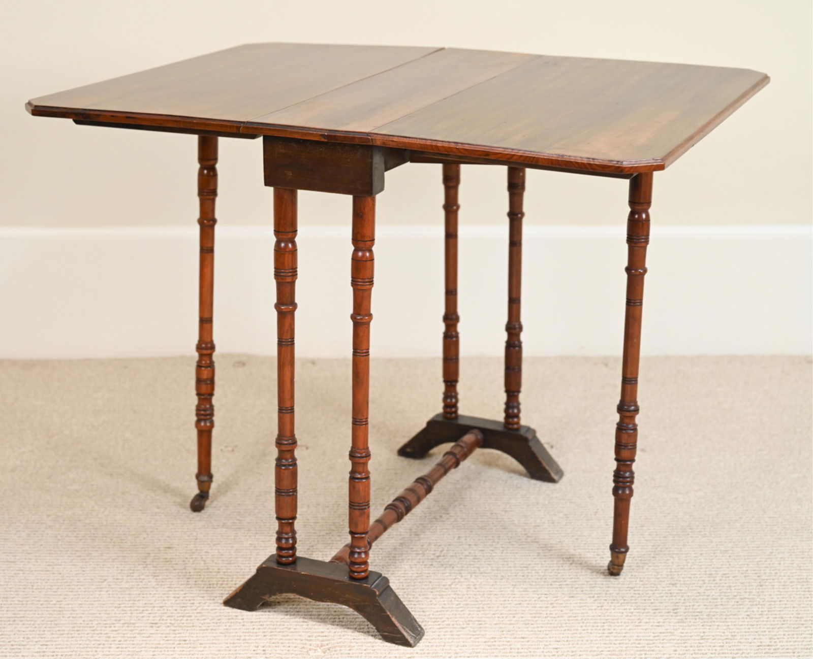 GATE LEG DROP LEAF SIDE TABLE (1 of 11)